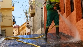 Baldeo calles Hospitalet